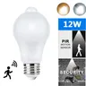 Ampoule LED avec détecteur de mouvement PIR 12W E27 – vue 1