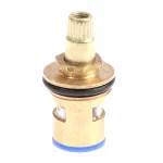 Valve de robinet en cuivre, connexion de sortie d&rsquo;eau, bec de robinet de salle de bains, pièces de rechange G1/2 (DN15), fournitures de salle de bains