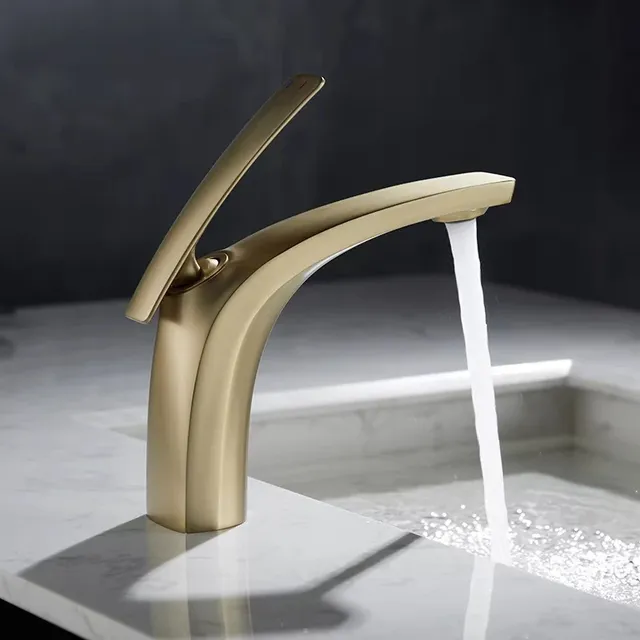Robinet de lavabo à poignée unique – vue 2
