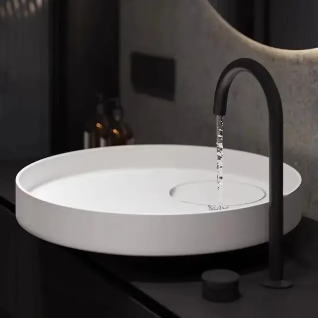 Robinet de lavabo en or brossé – vue 6