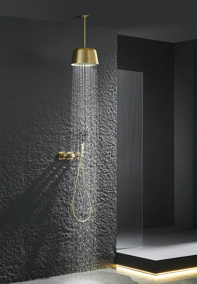 Ensemble de robinets de douche de salle de bains en or… – vue 2