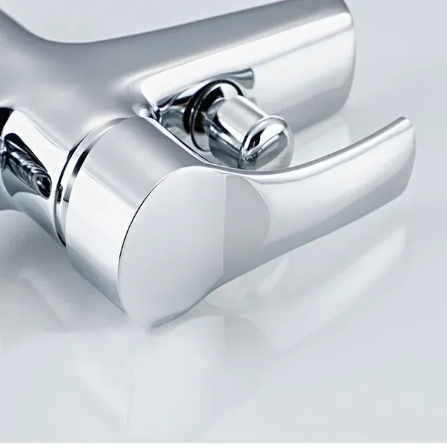 Robinet de lavabo en laiton – vue 7
