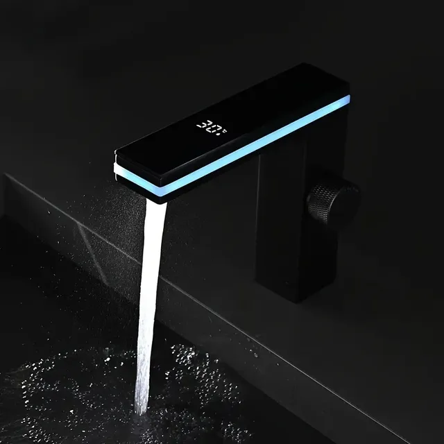Robinet de lavabo de salle de bains à affichage numérique – vue 3