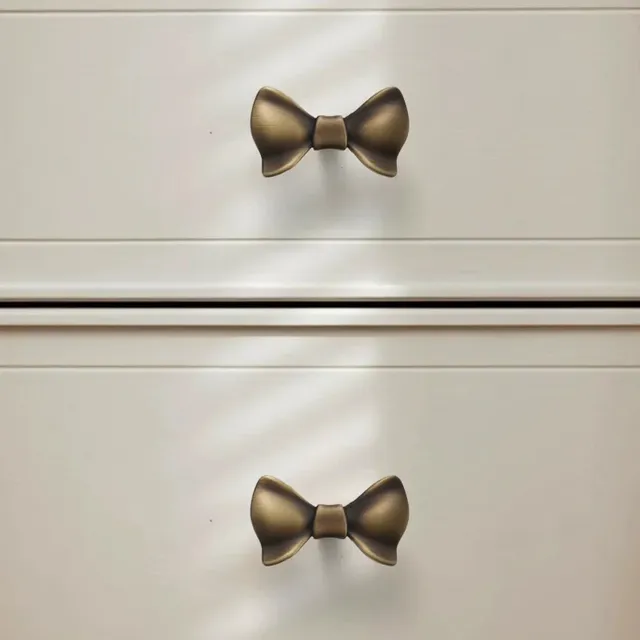 Poignée de porte d'armoire – vue 3