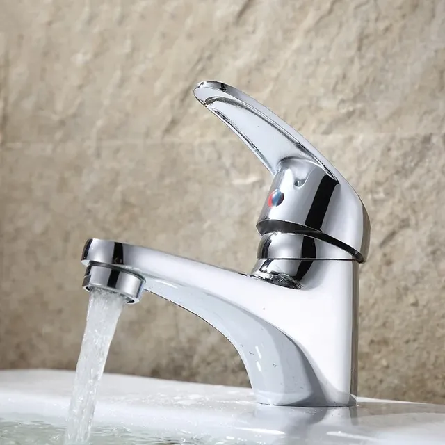 Robinet de salle de bains chromé – vue 2