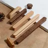 Porte d'armoire poignée en bois porte d'armoire en forme… – vue 4