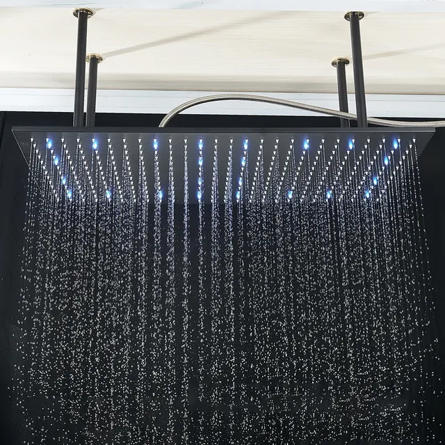 Pommeau de douche pluie chromé avec bras monté au plafond – vue 3