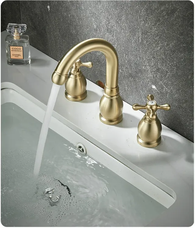Robinet lavabo laiton brossé or mat col cygne bec haut… – vue 6