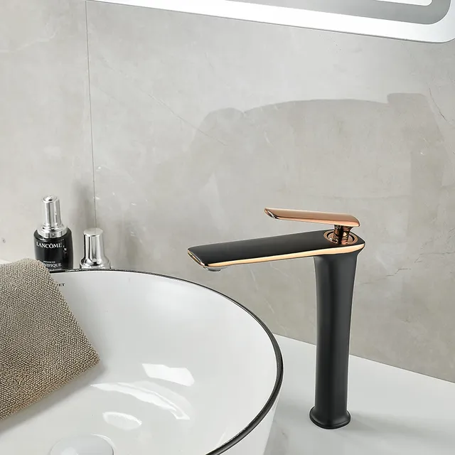 Robinets de lavabo en or Rose noir – vue 3