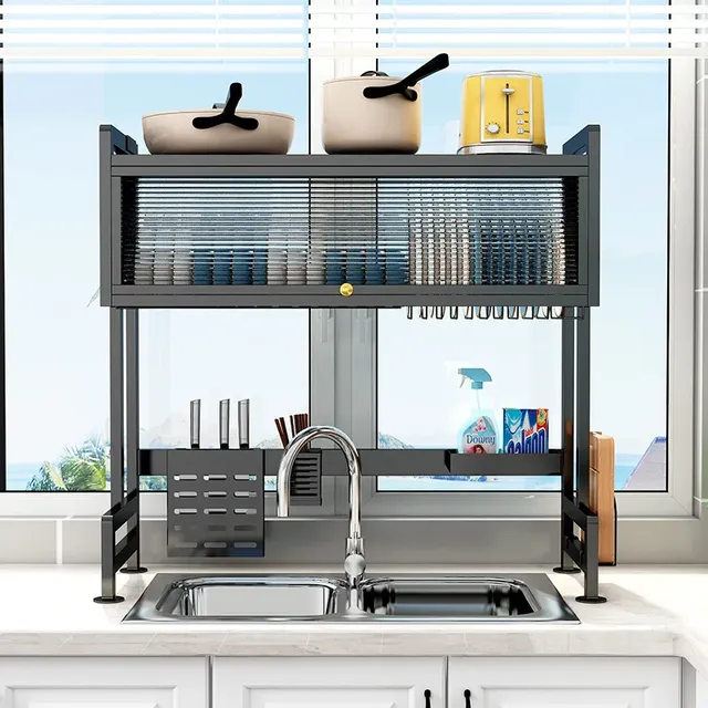 Rangement d'évier de cuisine avec porte