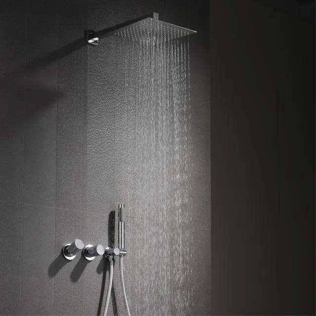 Salle de bain de luxe en laiton pistolet gris système de… – vue 2