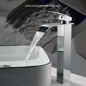 Robinet de lavabo en acier inoxydable, cascade à noyau de cuivre, pour salle de bains, cuisine, évier, robinet à double commande chaude et froide