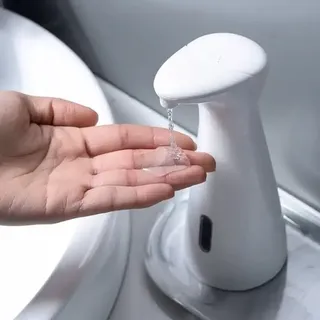 Distributeur automatique de savon à capteur blanc