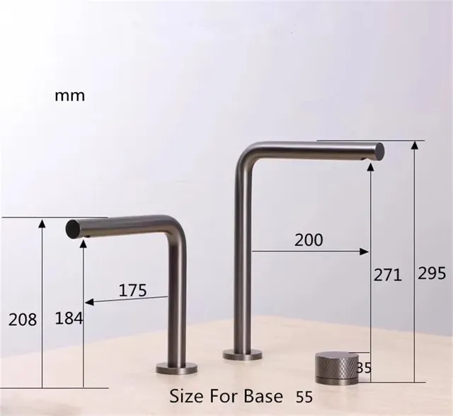 Robinet de salle de bains en or brossé – vue 3