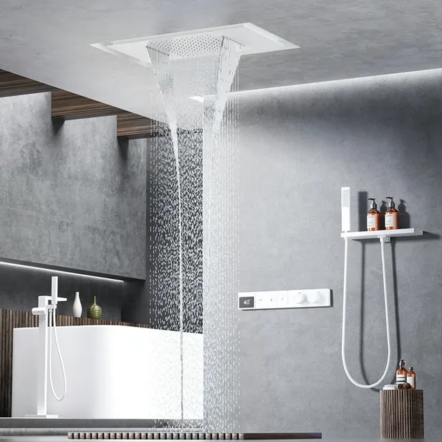 Système de douche de luxe en laiton – vue 2