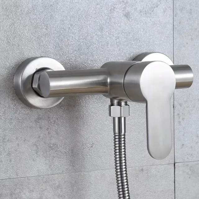 Robinet de douche de salle de bains en acier inoxydable – vue 4