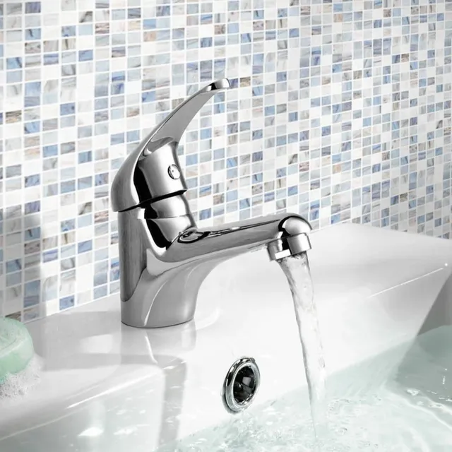 Robinet de lavabo de comptoir de toilette – vue 2