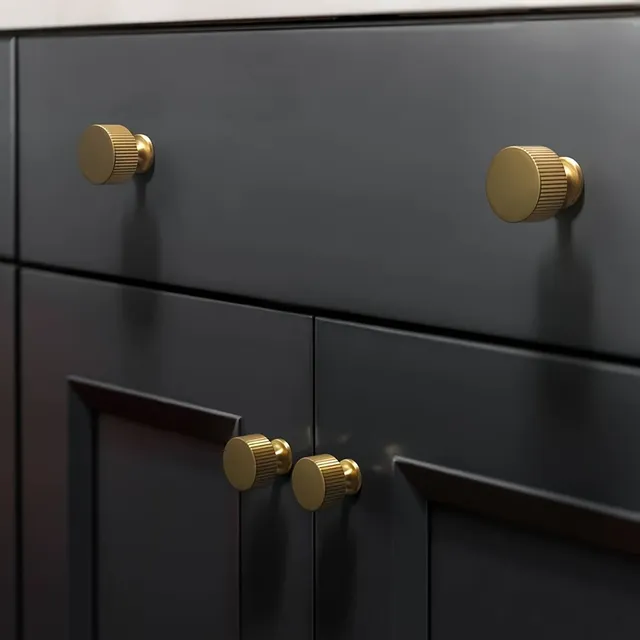 Boutons d'armoire rétro en laiton – vue 2
