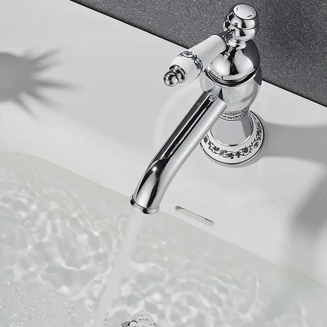 Robinet de lavabo à trou unique en laiton chromé rétro – vue 3