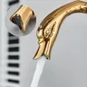 Robinet de lavabo en forme de cygne – vue 4