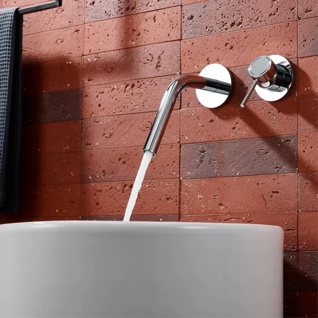 Plan de salle de bain mural en laiton de luxe – vue 5
