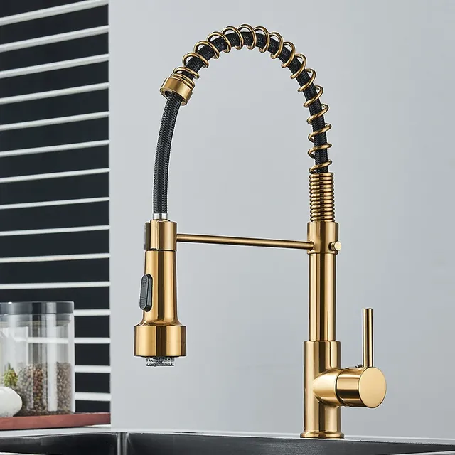 Robinet de cuisine en or brossé – vue 2