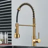 Robinet de cuisine en or brossé – vue 2