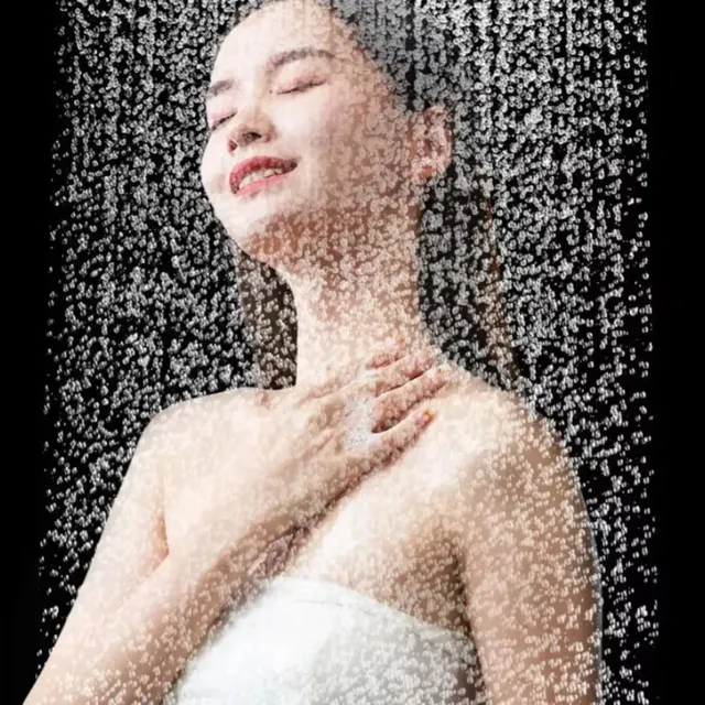 Grande pomme de douche pressurisée de 9 pouces – vue 3