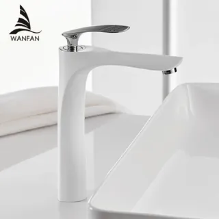 Robinets de lavabo de couleur blanche