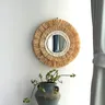 Miroir mural rond en raphia à deux niveaux – vue 1