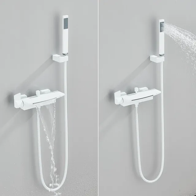 Robinet de douche doré – vue 2