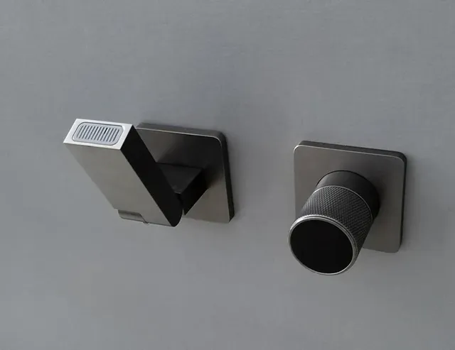 Lavabo mural gris bronze à canon PLANhot – vue 3