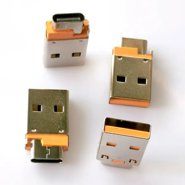 Adaptateur USB Type A mâle vers USB femelle – vue 2