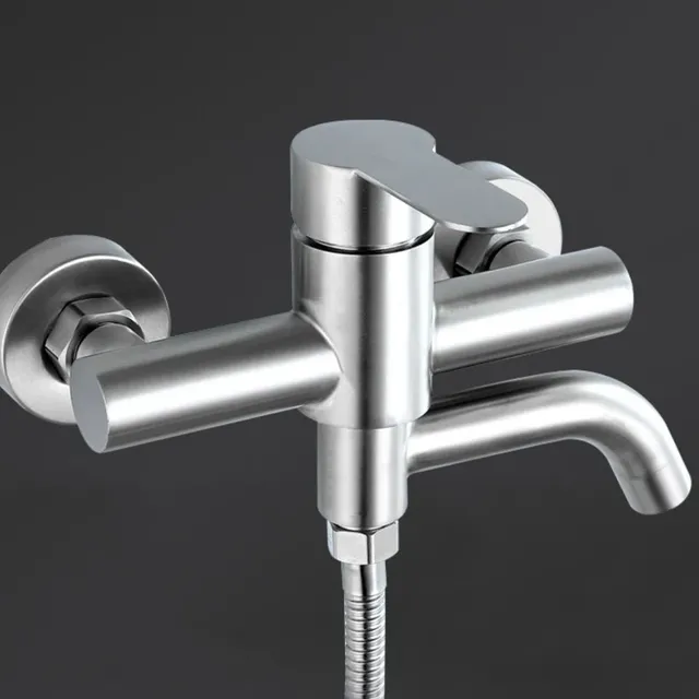 Robinets de douche de salle de bains – vue 3