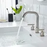 Robinet de bassin en or brossé – vue 5