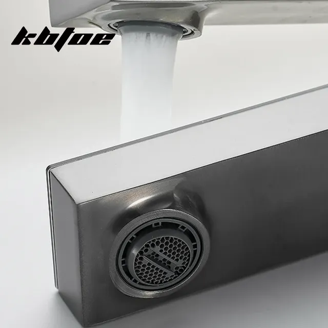 Robinet mitigeur intelligent gris pistolet – vue 4