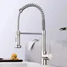 Robinet d'évier de cuisine en or – vue 4