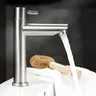 Robinet d'eau froide simple en acier inoxydable – vue 3