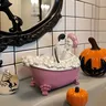Décor fantôme de baignoire rose – vue 3