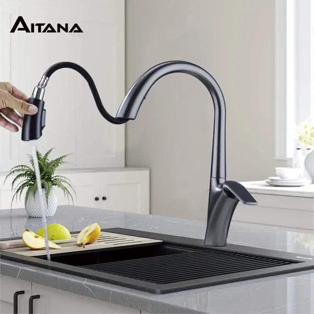 Robinet de cuisine de luxe en laiton doré brossé avec… – vue 2