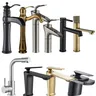 Robinet de lavabo en Nickel brossé – vue 2