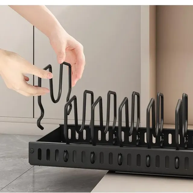 Organisateur de casseroles et poêles sous l'armoire – vue 5