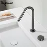 Robinet de lavabo en métal – vue 2
