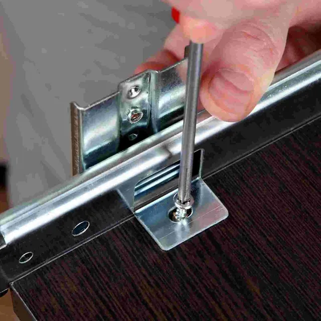 Plateaux de montage pour clavier sous le bureau – vue 3