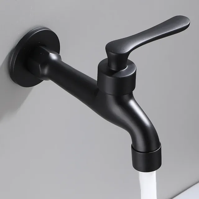 Salle de bains noir robinet froid unique mur Machine à… – vue 2