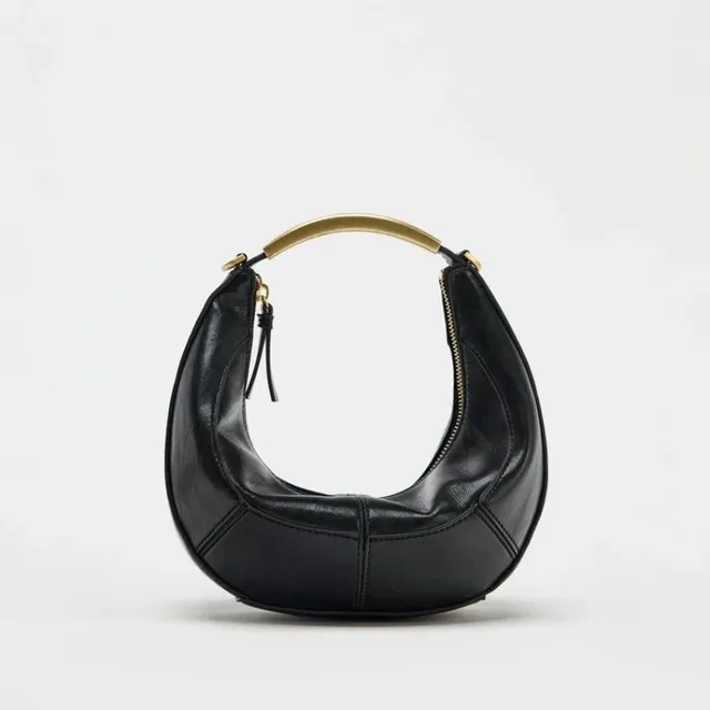Sac ovale avec sangle en métal – vue 4