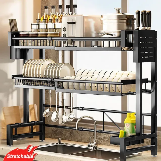 Étagère de rangement de cuisine au-dessus de l'évier