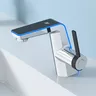 Robinet de lavabo à affichage de la température haut de… – vue 2