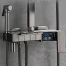 Ensemble de douche de salle de bains numérique… – vue 3