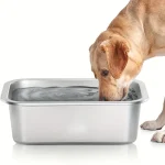 Un bol pour chien en acier inoxydable de grande capacité, dispositif d&rsquo;alimentation et d&rsquo;arrosage, facile à nettoyer, multifonctionnel rectangulaire intégré ouvert